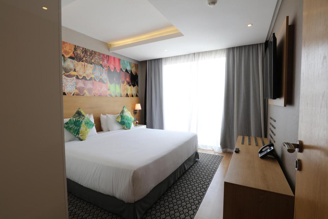 Mid Town Hotel Casablanca Kültér fotó